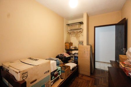 Casa à venda com 581m², 10 quartos e 5 vagas Casa à venda com 581m², 10 quartos e 5 vagasQuarto 2 casa 1