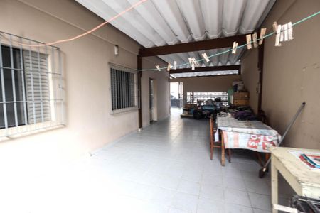 Casa à venda com 581m², 10 quartos e 5 vagas Casa à venda com 581m², 10 quartos e 5 vagasGaragem