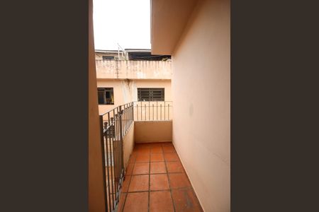 Casa à venda com 581m², 10 quartos e 5 vagas Casa à venda com 581m², 10 quartos e 5 vagasQuintal casa 2