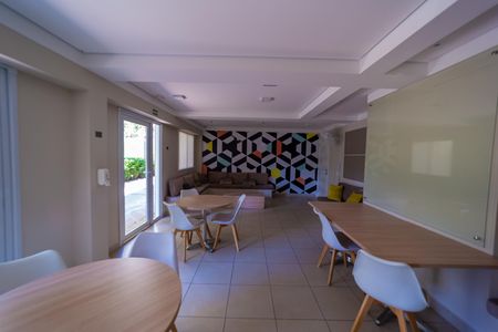 Apartamento à venda com 34m², 1 quarto e sem vaga Apartamento à venda com 34m², 1 quarto e sem vagaÁrea comum - Salão de festas