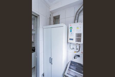 Apartamento à venda com 58m², 2 quartos e 1 vaga Apartamento à venda com 58m², 2 quartos e 1 vagaÁrea de Serviço