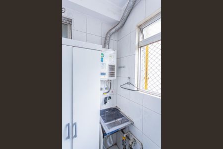 Apartamento à venda com 58m², 2 quartos e 1 vaga Apartamento à venda com 58m², 2 quartos e 1 vagaÁrea de Serviço