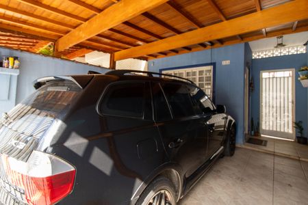 Casa à venda com 150m², 3 quartos e 2 vagas Casa à venda com 150m², 3 quartos e 2 vagasGaragem