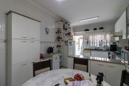 Casa à venda com 150m², 3 quartos e 2 vagas Casa à venda com 150m², 3 quartos e 2 vagasCopa