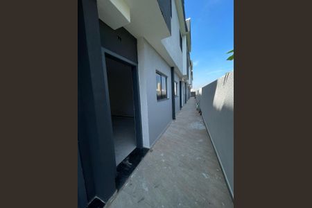 Casa à venda com 72m², 2 quartos e 1 vaga Casa à venda com 72m², 2 quartos e 1 vagaFoto 09