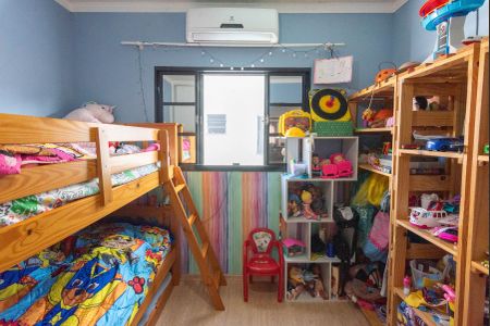 Casa à venda com 142m², 3 quartos e 2 vagas Casa à venda com 142m², 3 quartos e 2 vagasQuarto 1