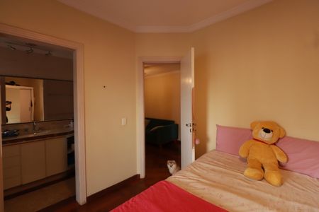 Apartamento à venda com 205m², 4 quartos e 2 vagasQuarto 1 - Suíte