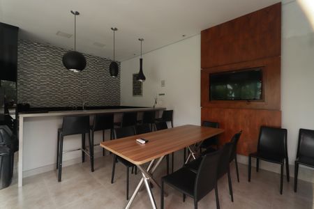 Apartamento à venda com 205m², 4 quartos e 2 vagasÁrea comum - Salão de festas