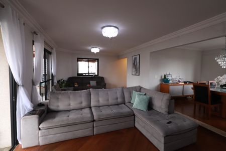 Apartamento à venda com 205m², 4 quartos e 2 vagasSala