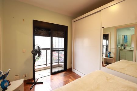 Apartamento à venda com 205m², 4 quartos e 2 vagasQuarto 3 - Suíte