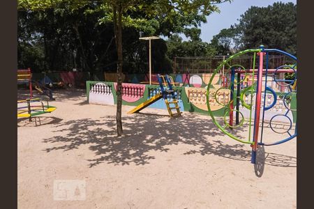 Apartamento à venda com 56m², 2 quartos e 1 vaga Apartamento à venda com 56m², 2 quartos e 1 vagaÁrea comum - Playground