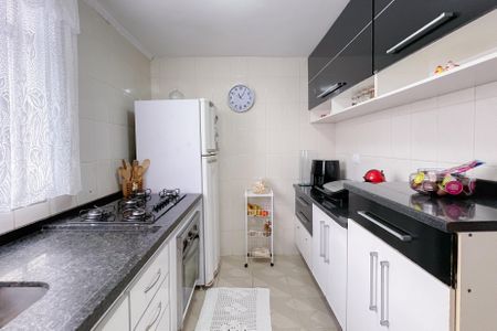 Apartamento à venda com 56m², 2 quartos e 1 vaga Apartamento à venda com 56m², 2 quartos e 1 vagaCozinha