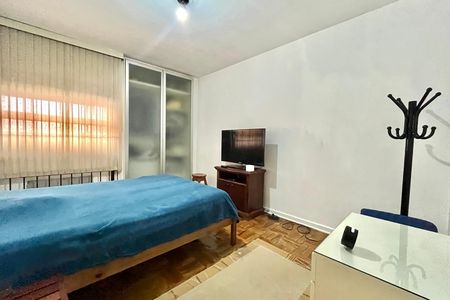 Casa à venda com 200m², 4 quartos e 2 vagas Casa à venda com 200m², 4 quartos e 2 vagasQuarto 1