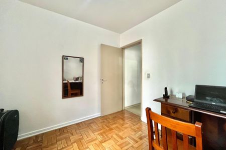 Casa à venda com 200m², 4 quartos e 2 vagas Casa à venda com 200m², 4 quartos e 2 vagasQuarto 2