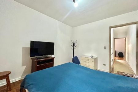Casa à venda com 200m², 4 quartos e 2 vagas Casa à venda com 200m², 4 quartos e 2 vagasQuarto 1