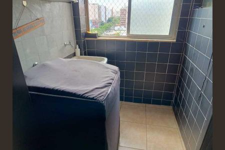 Apartamento à venda com 77m², 2 quartos e 1 vaga