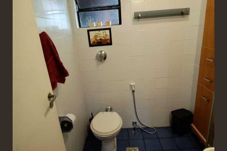 Apartamento à venda com 77m², 2 quartos e 1 vaga