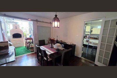 Apartamento à venda com 177m², 4 quartos e 2 vagas