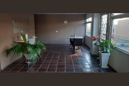 Apartamento à venda com 73m², 2 quartos e 1 vaga