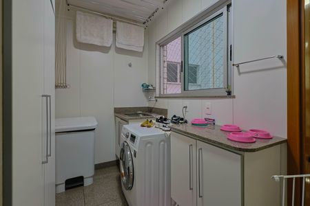 Apartamento à venda com 168m², 4 quartos e 3 vagasÁrea de Serviço