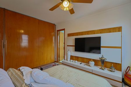 Apartamento à venda com 168m², 4 quartos e 3 vagas Suíte 2