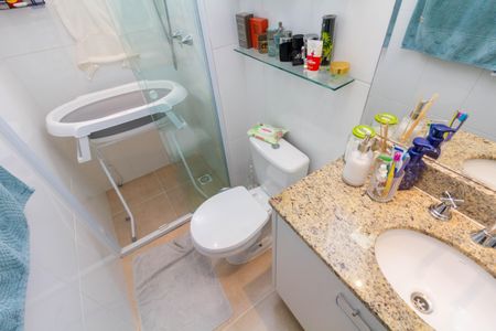 Apartamento à venda com 164m², 3 quartos e 3 vagas Apartamento à venda com 164m², 3 quartos e 3 vagasBanheiro 2