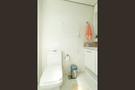 Apartamento à venda com 106m², 3 quartos e 1 vagaBanheiro da Suíte