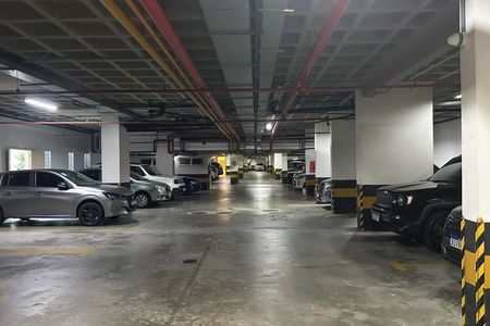 Apartamento à venda com 75m², 2 quartos e 1 vaga Apartamento à venda com 75m², 2 quartos e 1 vagaGaragem
