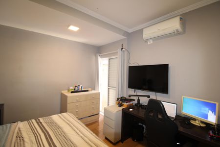 Casa à venda com 145m², 3 quartos e 4 vagas Suite 2