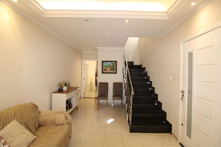 Casa à venda com 145m², 3 quartos e 4 vagasSala