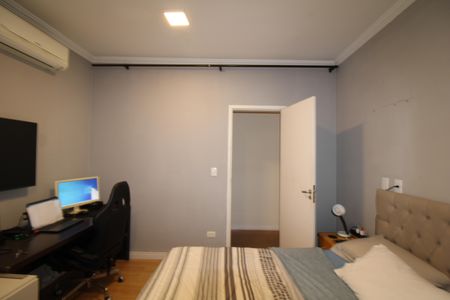 Casa à venda com 145m², 3 quartos e 4 vagas Suite 2