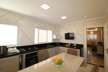 Casa à venda com 145m², 3 quartos e 4 vagasCozinha