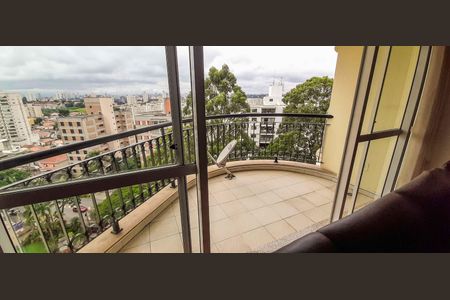 Apartamento à venda com 213m², 5 quartos e 6 vagas Apartamento à venda com 213m², 5 quartos e 6 vagasSacada