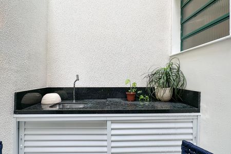 Apartamento à venda com 58m², 1 quarto e sem vaga Apartamento à venda com 58m², 1 quarto e sem vagaQuintal