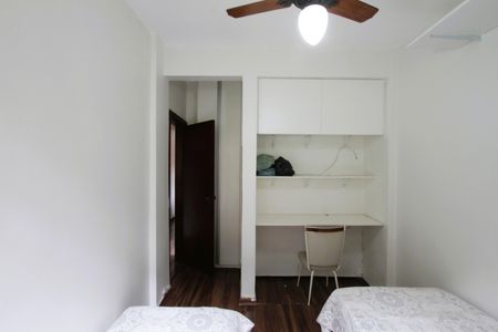 Apartamento à venda com 94m², 3 quartos e 1 vagaQuarto 2