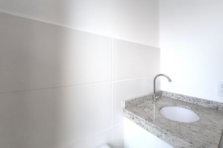 Apartamento à venda com 99m², 2 quartos e 1 vaga Apartamento à venda com 99m², 2 quartos e 1 vagaBanheiro Social