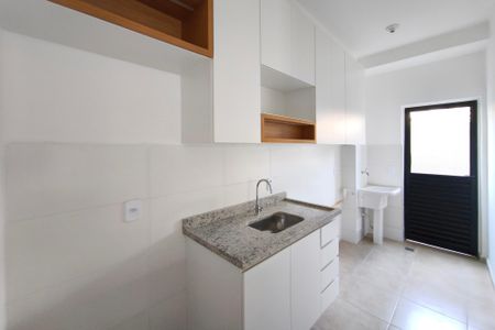 Apartamento à venda com 99m², 2 quartos e 1 vaga Apartamento à venda com 99m², 2 quartos e 1 vagaCozinha