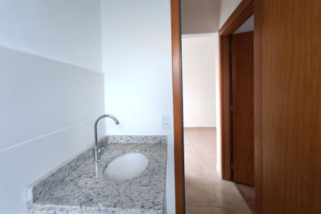 Apartamento à venda com 99m², 2 quartos e 1 vaga Apartamento à venda com 99m², 2 quartos e 1 vagaBanheiro Social