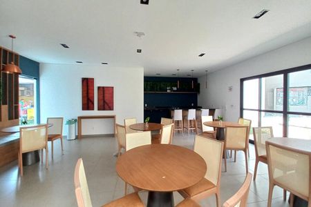 Apartamento à venda com 99m², 2 quartos e 1 vaga Apartamento à venda com 99m², 2 quartos e 1 vagaÁrea comum - Salão de festas