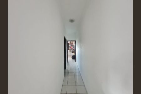 Casa à venda com 125m², 2 quartos e 2 vagas Casa à venda com 125m², 2 quartos e 2 vagasCorredor da Sala