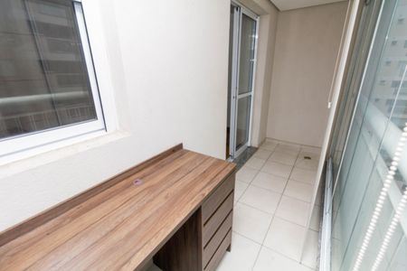 Apartamento à venda com 56m², 2 quartos e 1 vagaVaranda