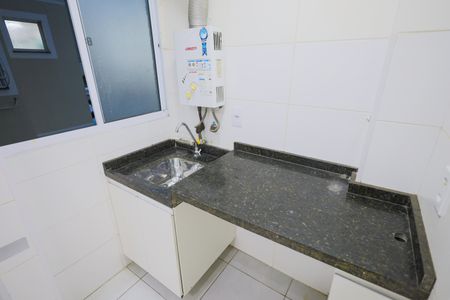 Apartamento para alugar com 60m², 2 quartos e 1 vaga Apartamento para alugar com 60m², 2 quartos e 1 vagaCozinha e Área de Serviço