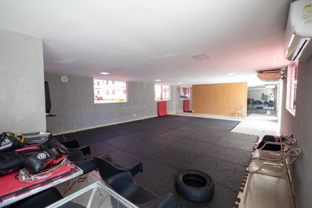 Apartamento para alugar com 60m², 2 quartos e 1 vaga Apartamento para alugar com 60m², 2 quartos e 1 vagaÁrea comum - Salão de festas