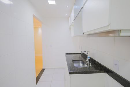 Apartamento para alugar com 60m², 2 quartos e 1 vaga Apartamento para alugar com 60m², 2 quartos e 1 vagaCozinha e Área de Serviço