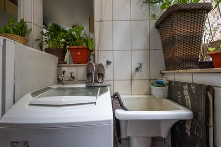 Apartamento à venda com 119m², 3 quartos e 1 vaga Apartamento à venda com 119m², 3 quartos e 1 vagaÁrea de Serviço