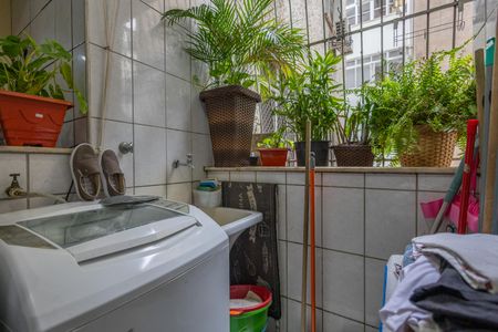 Apartamento à venda com 119m², 3 quartos e 1 vaga Apartamento à venda com 119m², 3 quartos e 1 vagaÁrea de Serviço