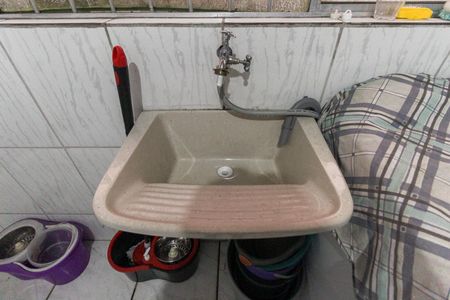 Casa à venda com 410m², 2 quartos e 4 vagas Casa à venda com 410m², 2 quartos e 4 vagasÁrea de Serviço