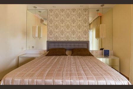 Casa de condomínio à venda com 373m², 3 quartos e 4 vagas Casa de condomínio à venda com 373m², 3 quartos e 4 vagasFoto 27