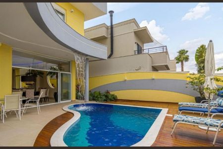 Casa de condomínio à venda com 373m², 3 quartos e 4 vagas Casa de condomínio à venda com 373m², 3 quartos e 4 vagasFoto 20