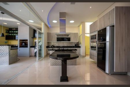 Casa de condomínio à venda com 373m², 3 quartos e 4 vagas Casa de condomínio à venda com 373m², 3 quartos e 4 vagasFoto 35